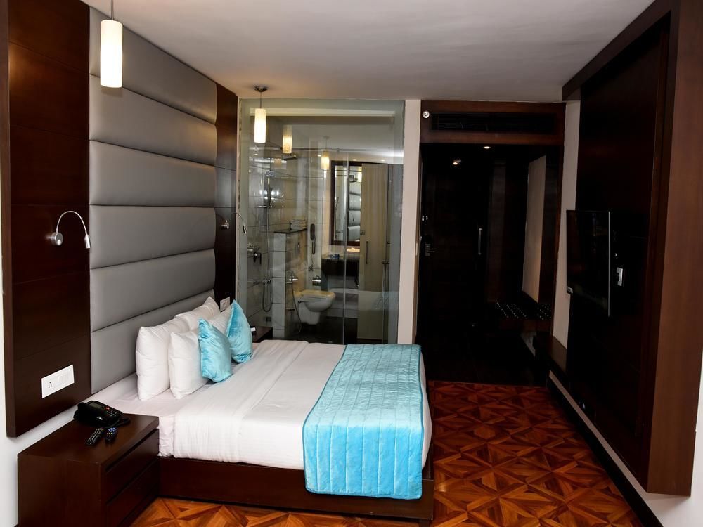 Sunbeam Premium Hotel Zirakpur ภายนอก รูปภาพ